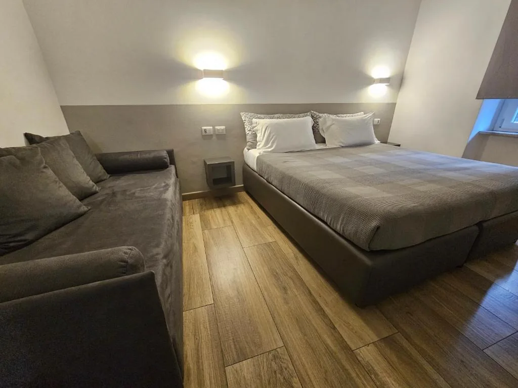 Sarzana’s Rooms