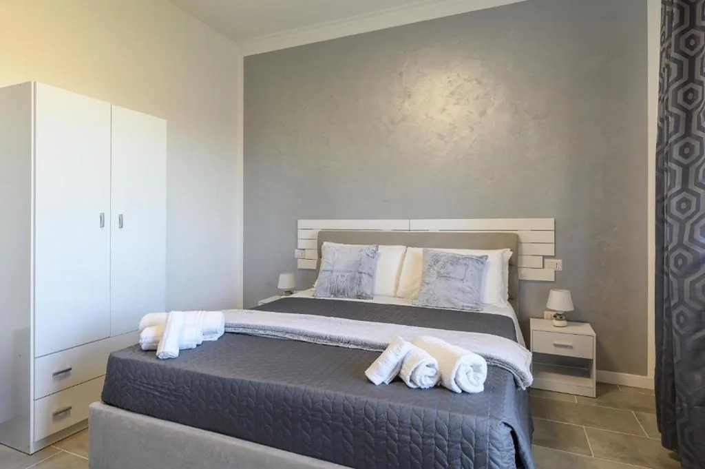 Silver Nest – 9 min to Airport – Free Netflix e Wi-Fi — foto 4