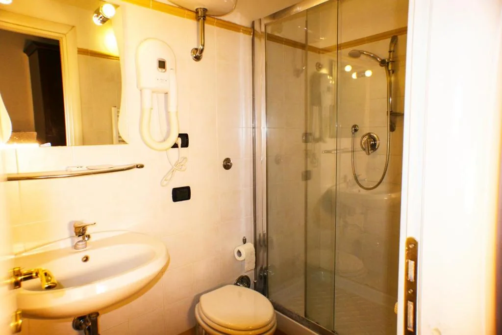 Sixtythree guesthouse — foto 7