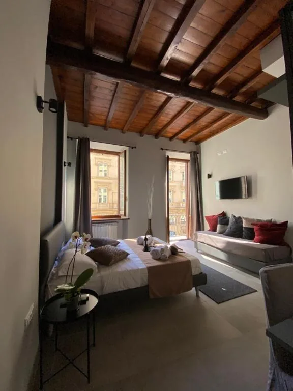 Soha Piazza Di Spagna Boutique — foto 4