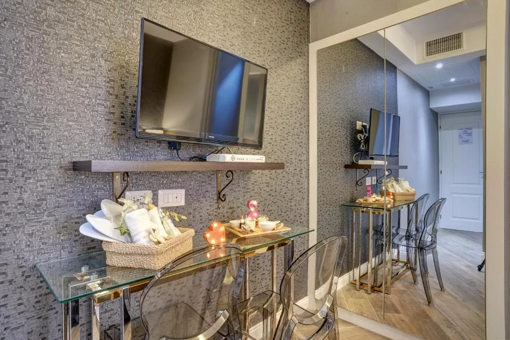 Spagna Boutique — foto 4