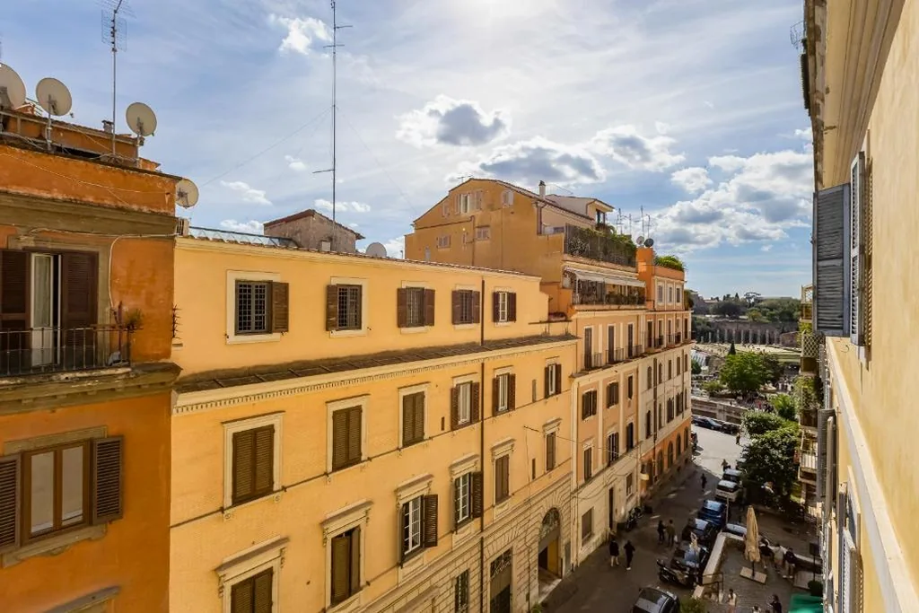 StarHome Colosseo