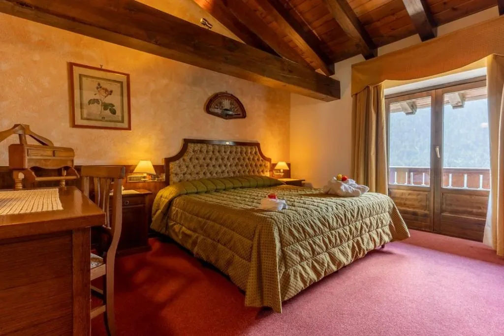 Suite (4 Adults) — Hotel Des Alpes