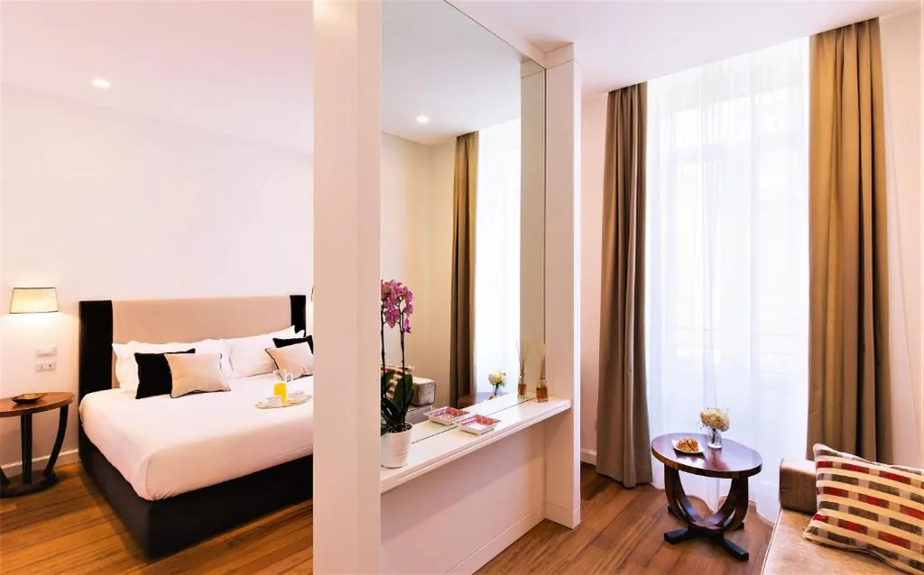 Suite — 900 Piazza del Popolo