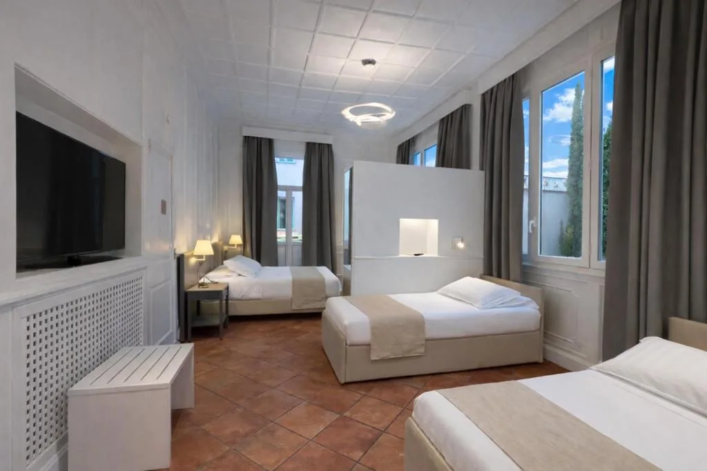 Suite — Aenea Inn