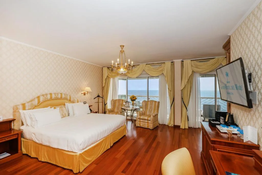Suite Alcove — Grand Hotel Del Mare Resort & Spa