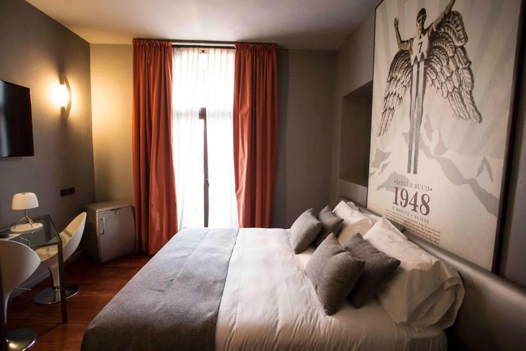 Suite — Art Hotel Boston
