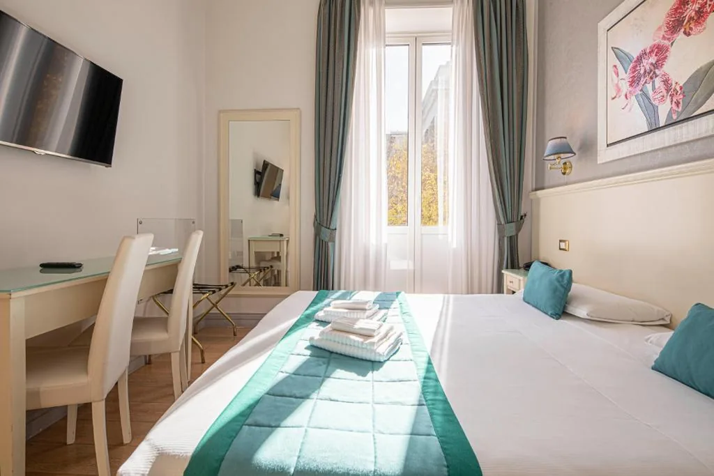Suite Castrense