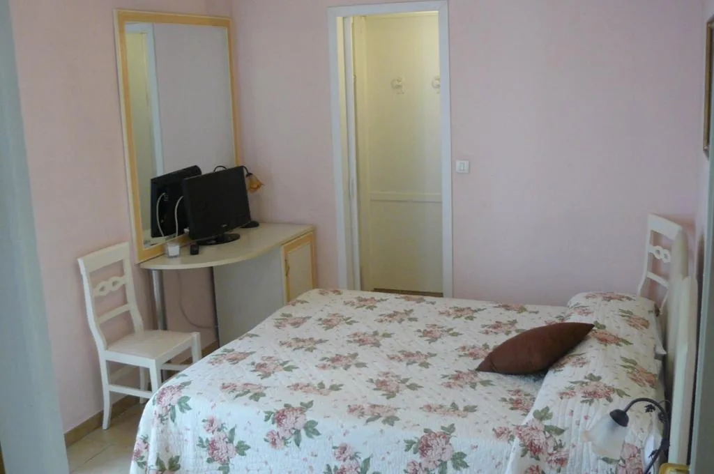 Suite con 3 Camere da Letto - Dependance (6 Adulti) — Hotel Vittoriano