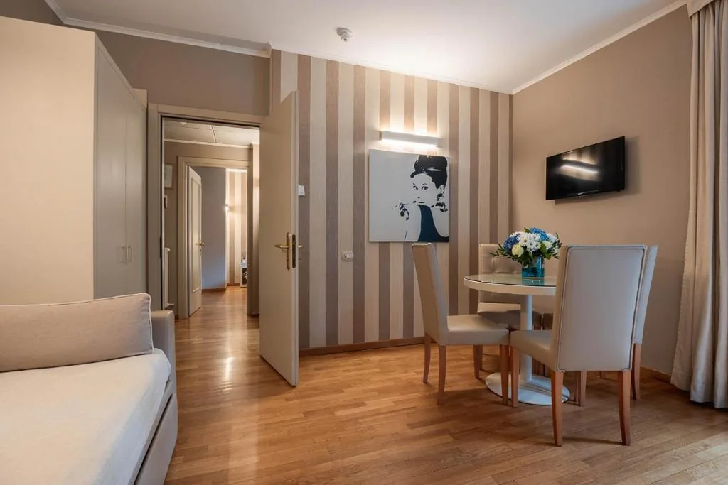 Suite con Accesso alla Spiaggia — Hotel Metropole