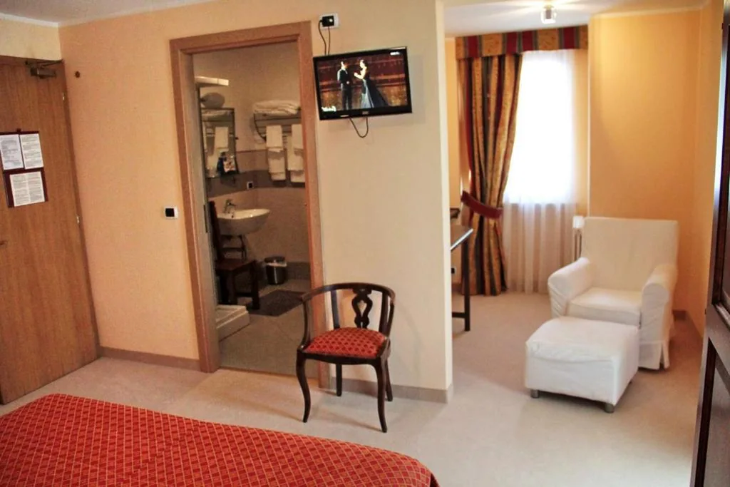 Suite with Balcony — Albergo Miniere