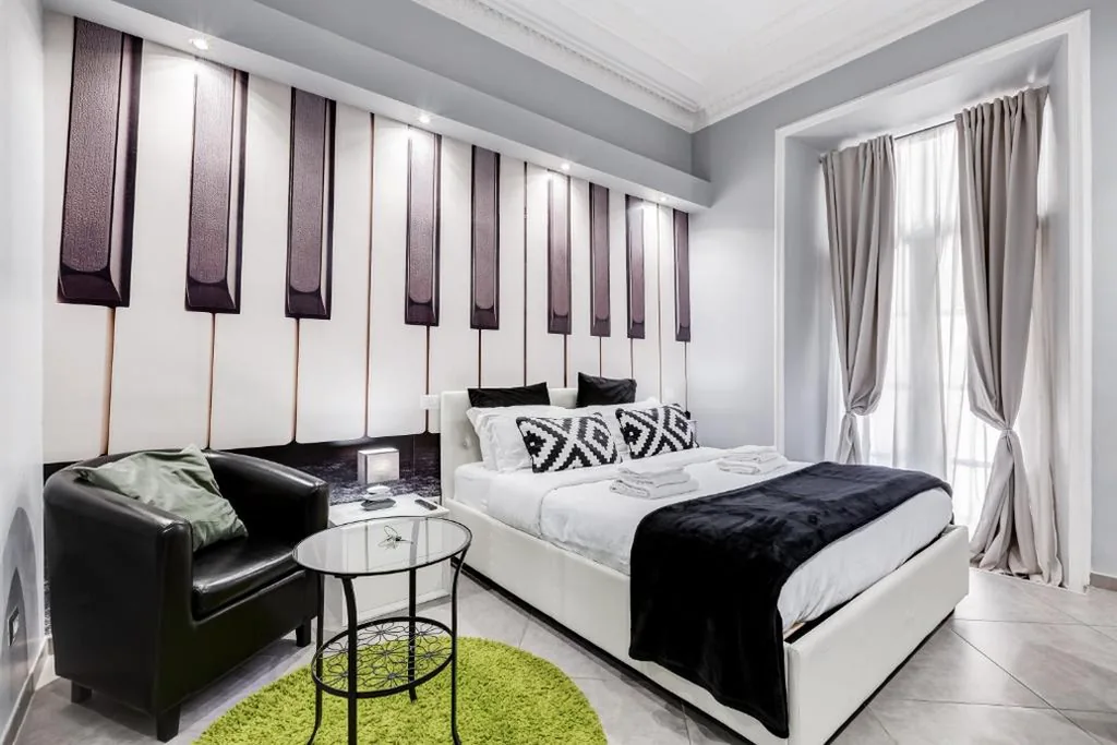 Suite con Balcone — Maison Degli Artisti Suites