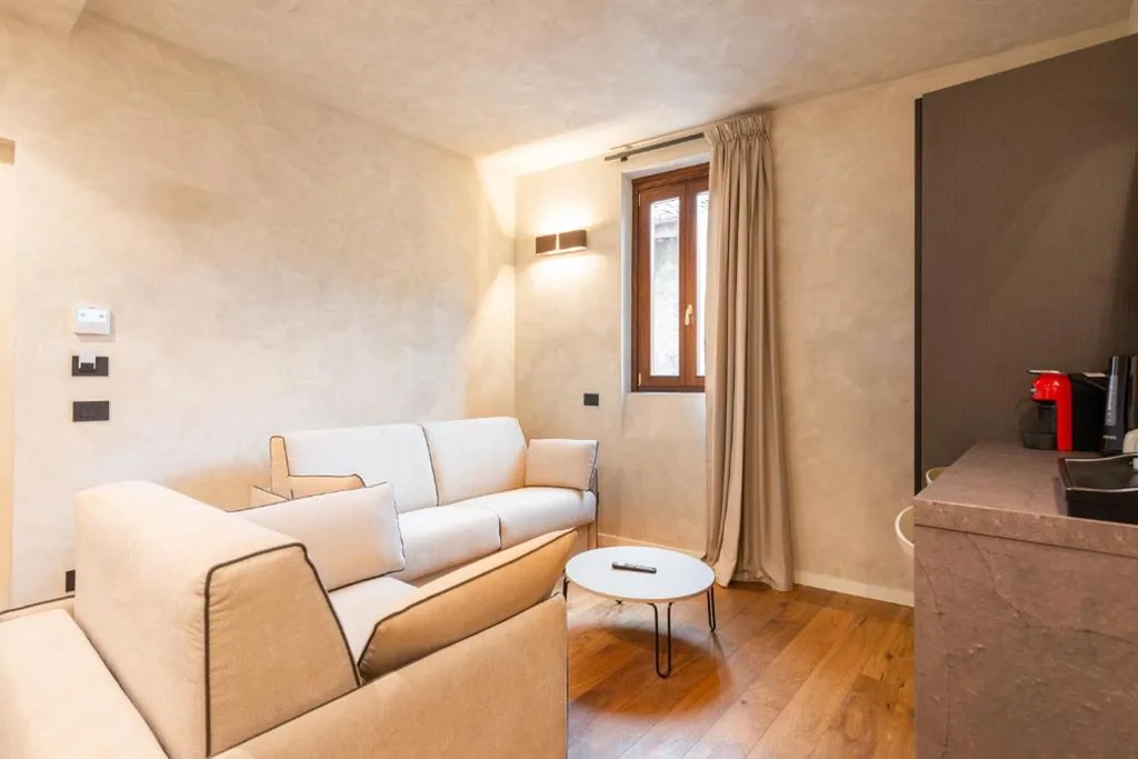 Suite con Sauna — Residenza Leutari