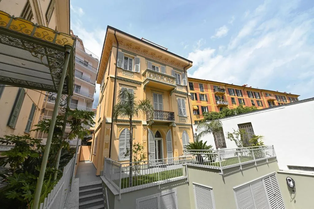 Suite con Terrazza — Camere Amely