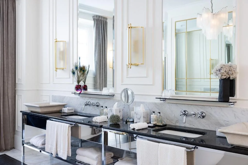 Suite with Terrace — Hotel Vilòn – Small Luxury Hotels of the World