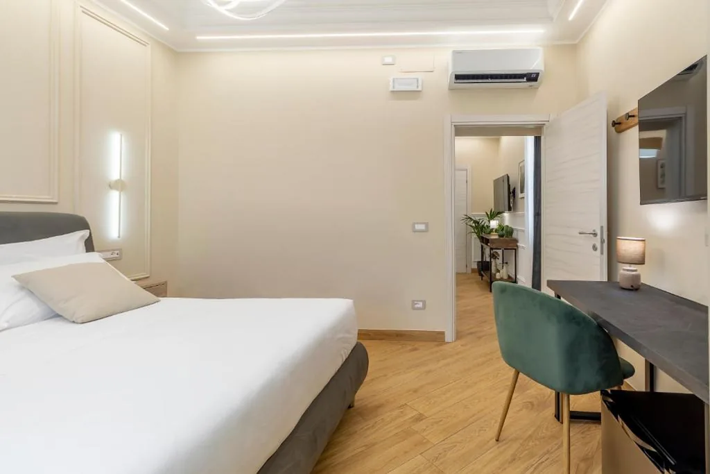 Suite con Vista Città — Mom Apartment Rooms&Suites