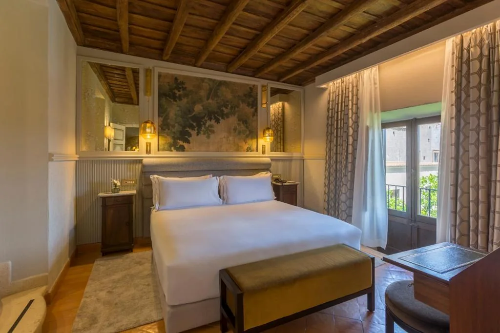 Suite with Garden View — Donna Camilla Savelli – VRetreats