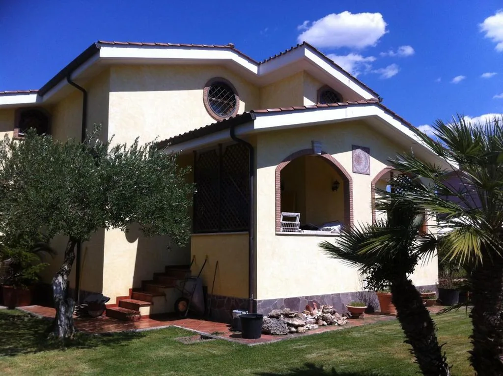 Suite con Vista Giardino — Paoline’s suite in villa