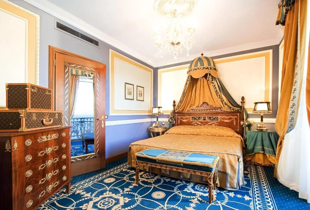 Suite con Vista Lago — Grand Hotel des Iles Borromées & SPA