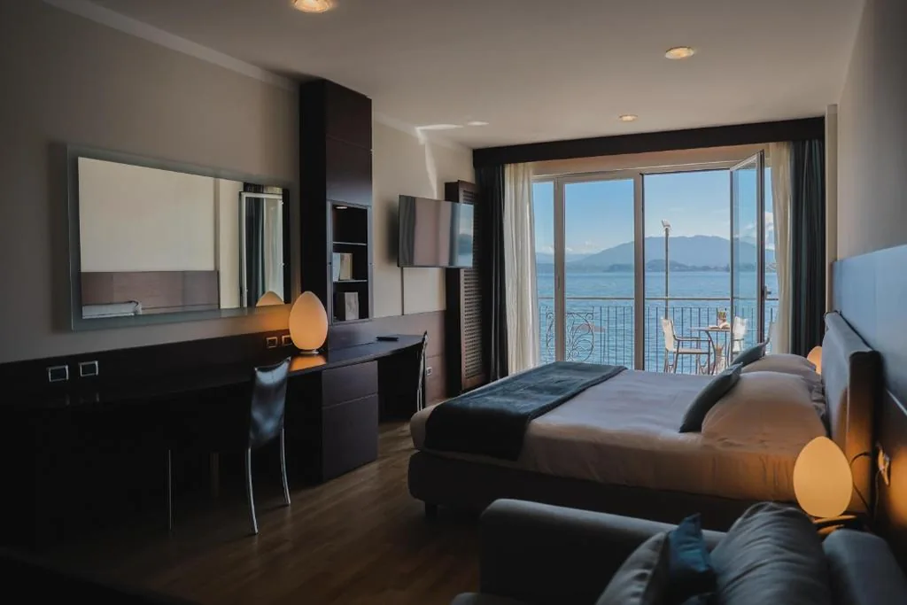Suite with Lake View — Hotel Bel Sit