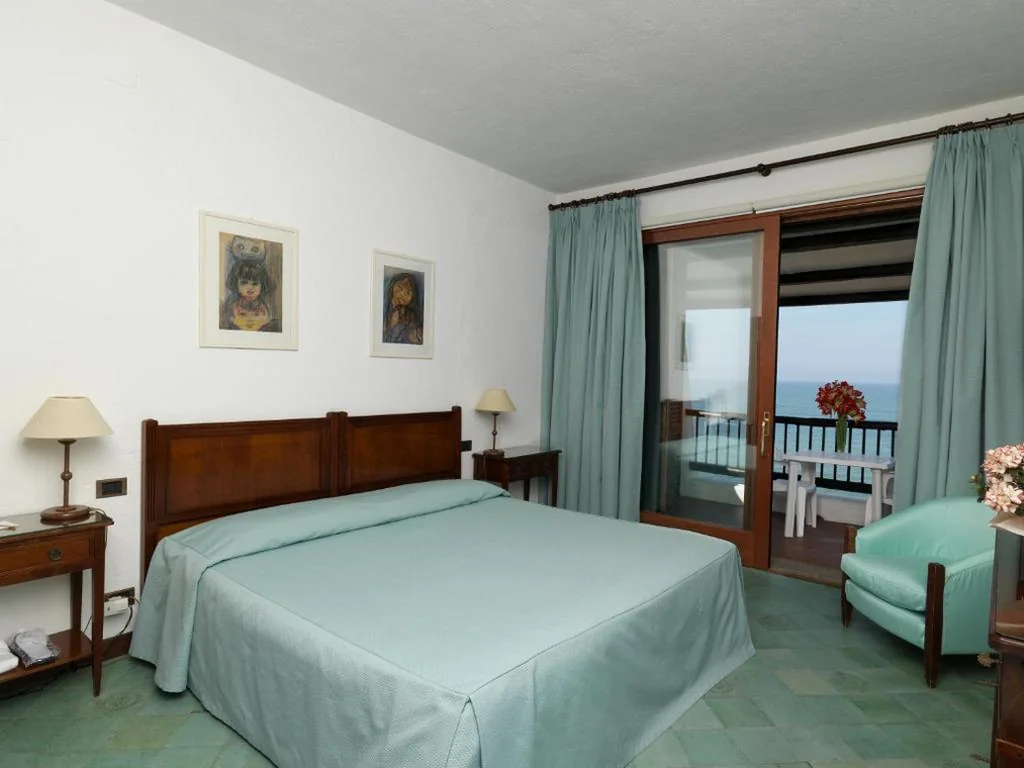 Suite with Sea View — Hotel Le Dune