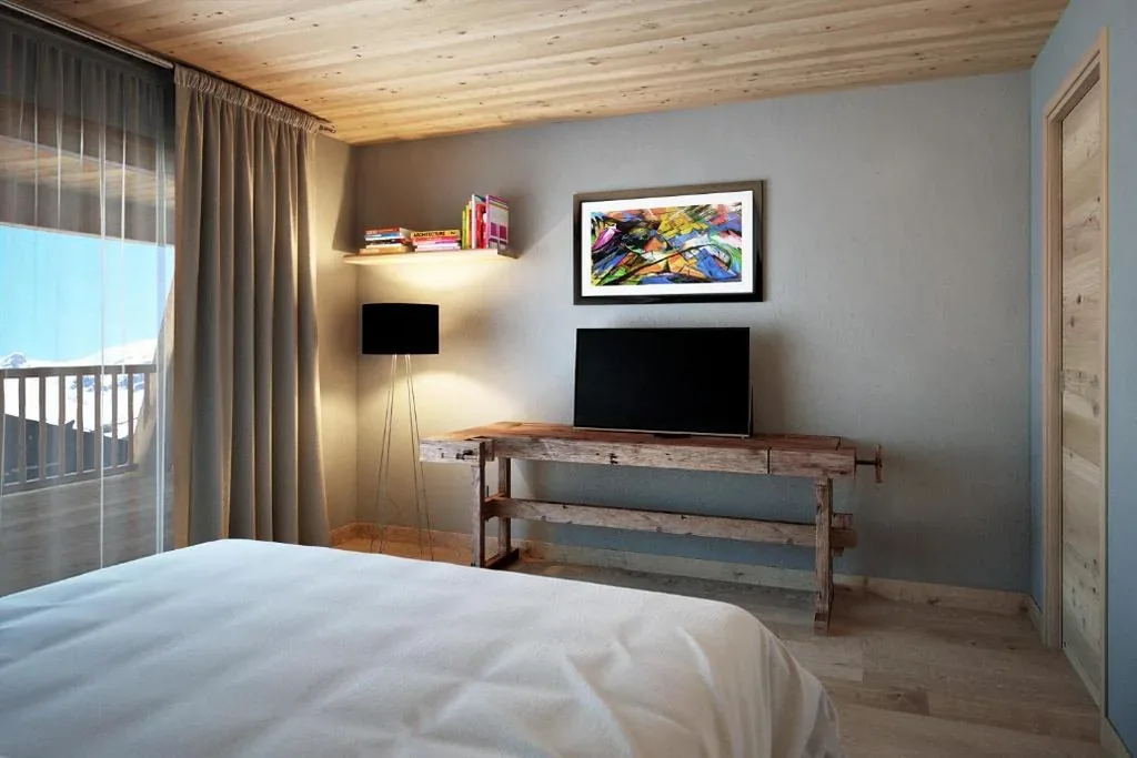 Deluxe Suite with Hot Tub — Aux Pieds du Roi – Suite & Spa