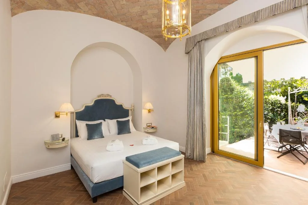 Suite Deluxe con Vasca Idromassaggio — Hotel Milton Roma