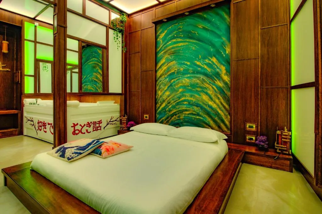 Suite Deluxe with Hot Tub — MagicSuite Guest House Roma Vaticano