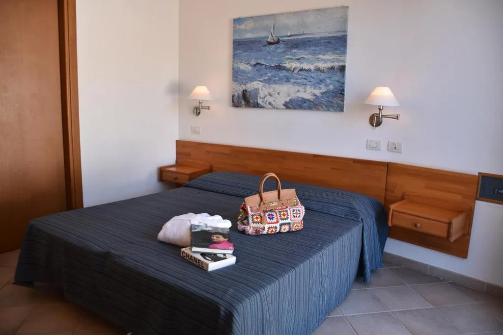 Suite Deluxe con Vista Mare — Hotel La Gioiosa