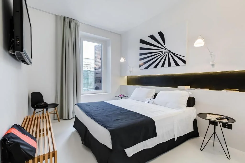 Deluxe Suite — Sora Luxury Inn