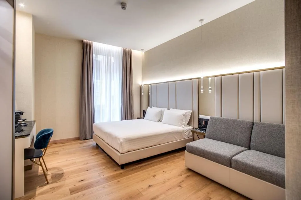 Executive Suite — CC Palace Hotel