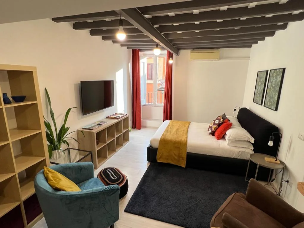 Suite Familiare — Charming Navona