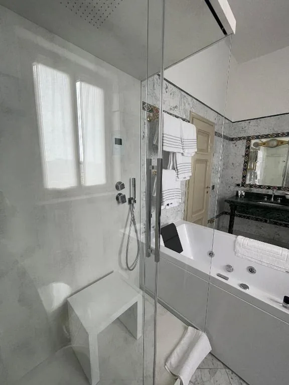 Family Suite with Balcony — Hotel Villa La Bollina