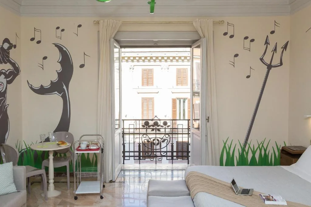 Suite Familiare con Balcone — Tritone 125 Suite