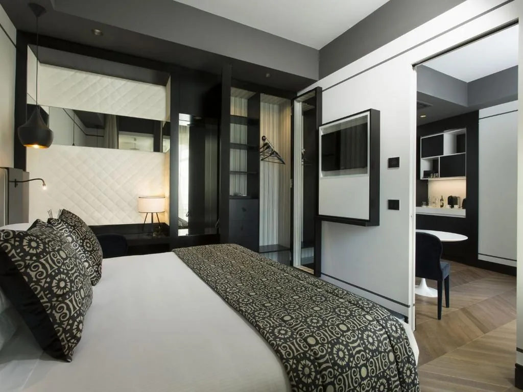 Family Suite — Corso 281 Luxury Suites