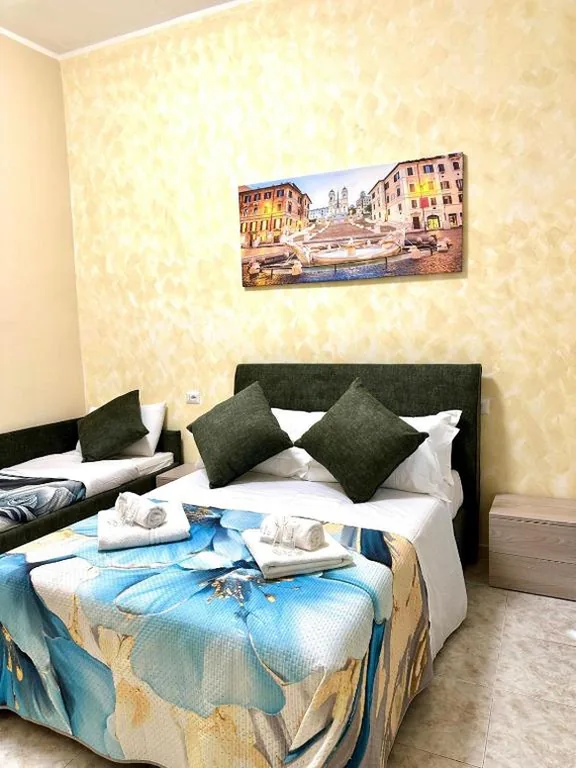 Suite Familiare — Crown Palace Inn Guest House