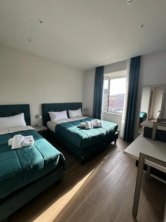Deluxe Family Suite — B&B A Picture of Rome – Vatican View