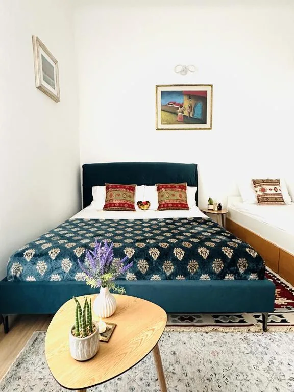 Deluxe Family Suite — Caserina Lux Roma