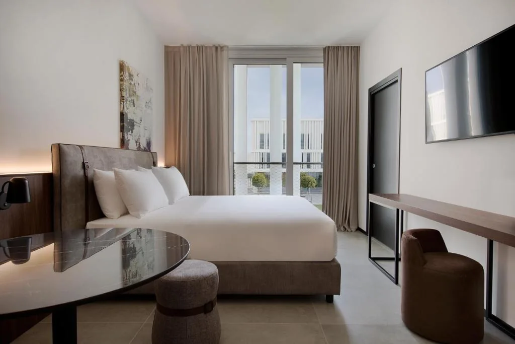 Suite Familiare — J Hotel
