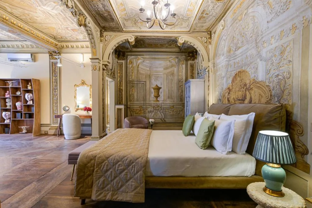Suite Familiare — Palazzo Massimo Boutique Piazza Venezia
