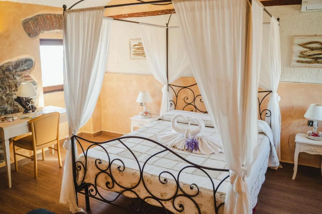 Family Suite — Stella Maris Resort
