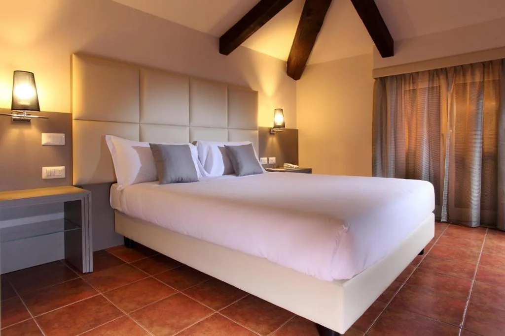 Suite — Hearth Hotel