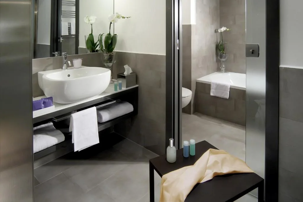 Suite — HOTEL ADRIANO Rooftop