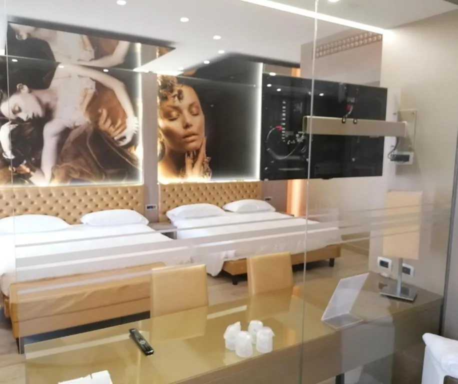 Suite — Hotel Camelia