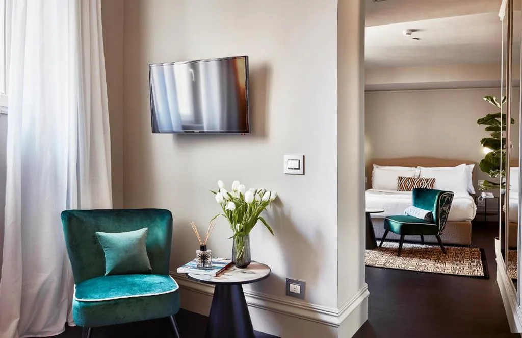 Suite — HOTEL VITE – By Naman Hotellerie