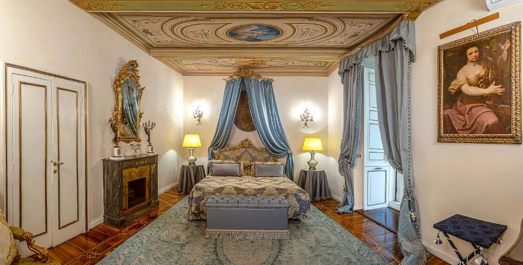 Emperor Bonaparte Suite — Residenza Ruspoli Bonaparte