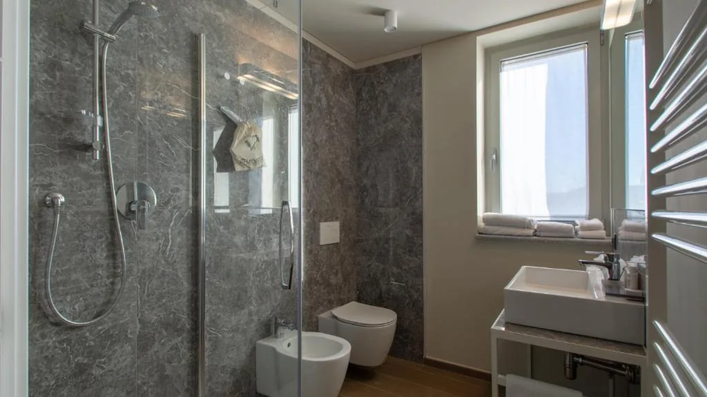 Suite King — ATMOSFERA APARTMENTS & SUITES