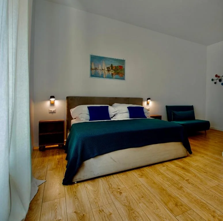 Suite King con Balcone — Sweet Dreams Guest House