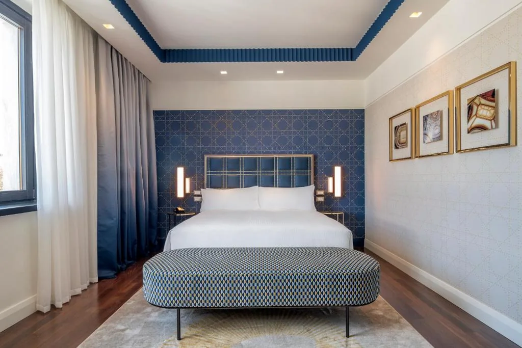 Suite King Executive con 1 Camera da Letto — Hilton Turin Centre