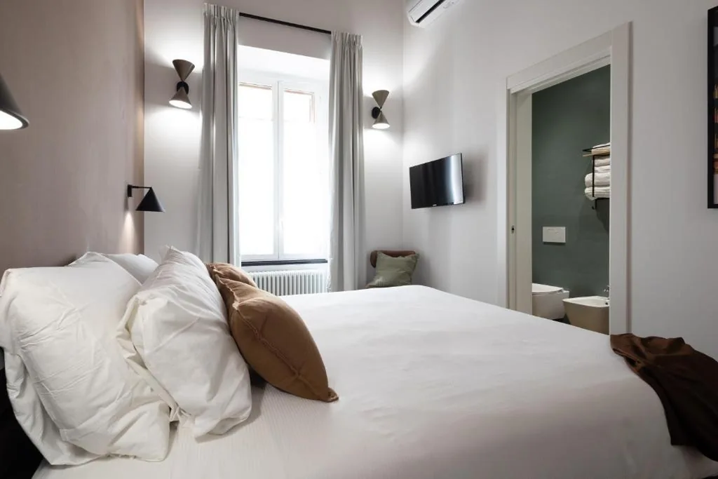 Suite King — Style & Stone Guest House